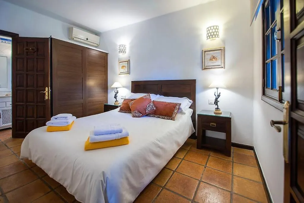 Casa De La Luna Tias Spain